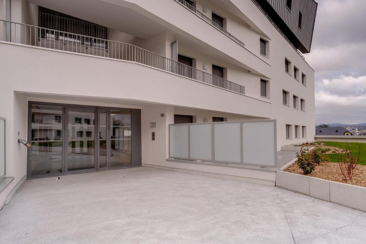 Le 305 - T3 With Garage And Beautiful Terrace Villa Annecy Luaran gambar